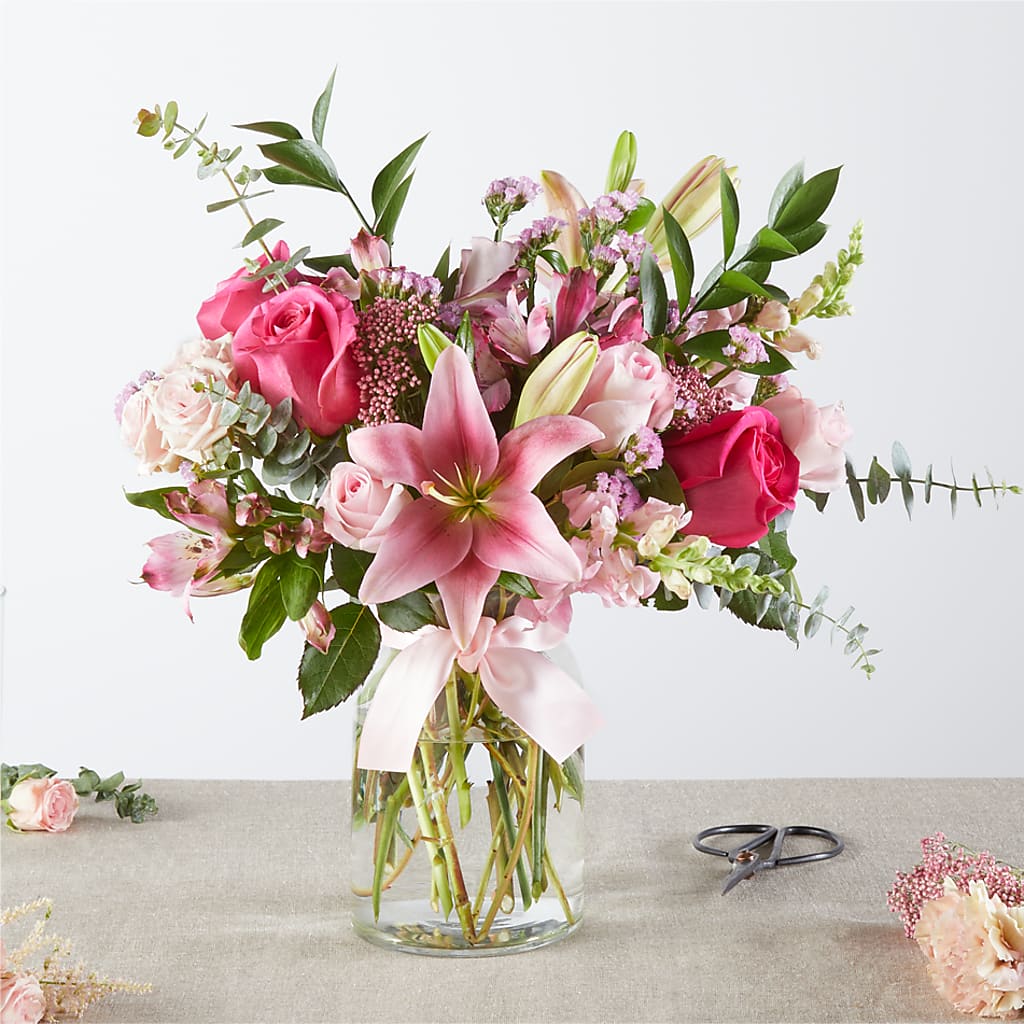Pink Ribbon - A Florist Original – EUGENE'S FLOWER HOME, Springfield OR
