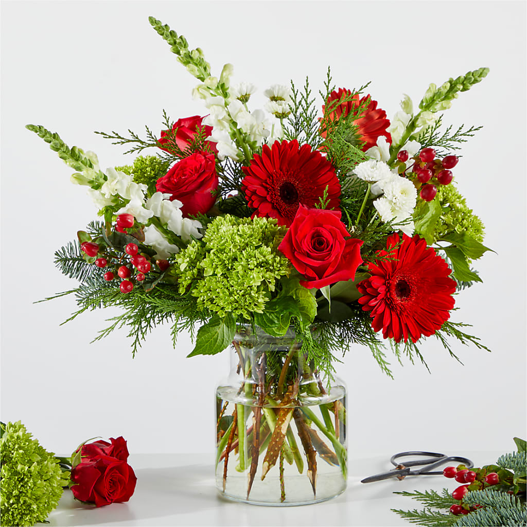 Merry Moment Bouquet – A Florist Original – EUGENE'S FLOWER HOME, Springfield OR