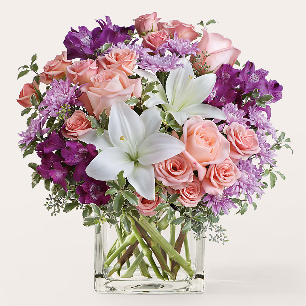 Mani Pedi Bouquet – EUGENE'S FLOWER HOME, Springfield OR