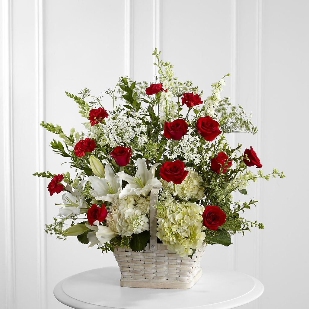 In Loving Memory Arrangement – EUGENE'S FLOWER HOME, Springfield OR