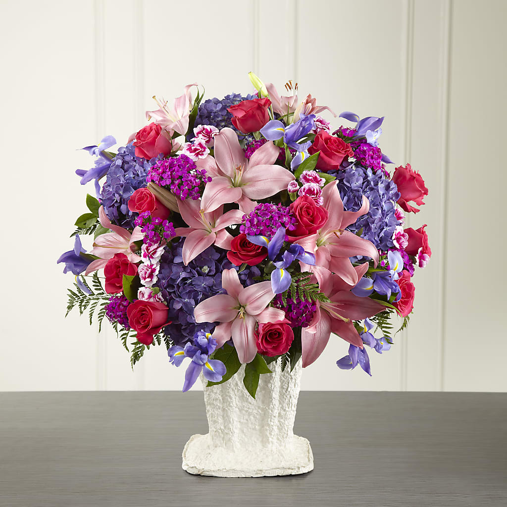 We Fondly Remember Arrangement – EUGENE'S FLOWER HOME, Springfield OR