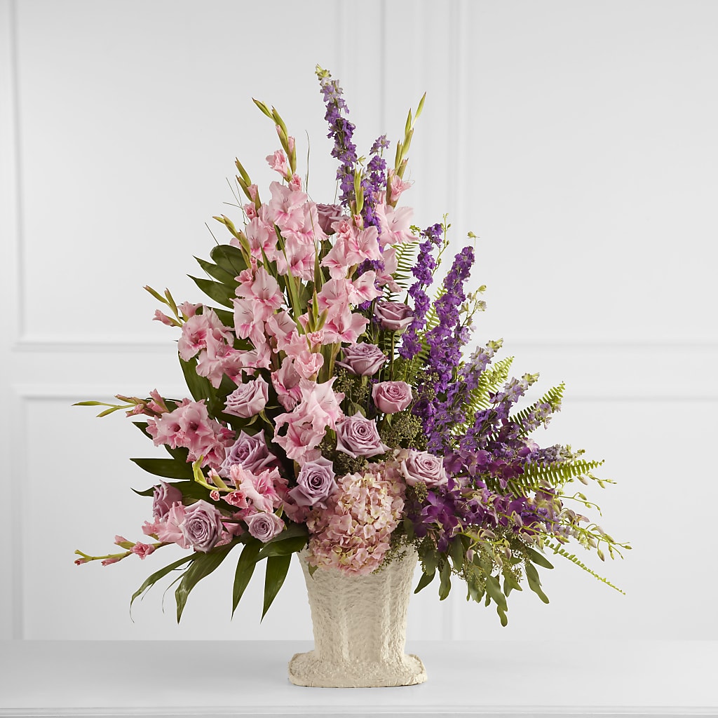 Flowing Garden Arrangement – EUGENE'S FLOWER HOME, Springfield OR