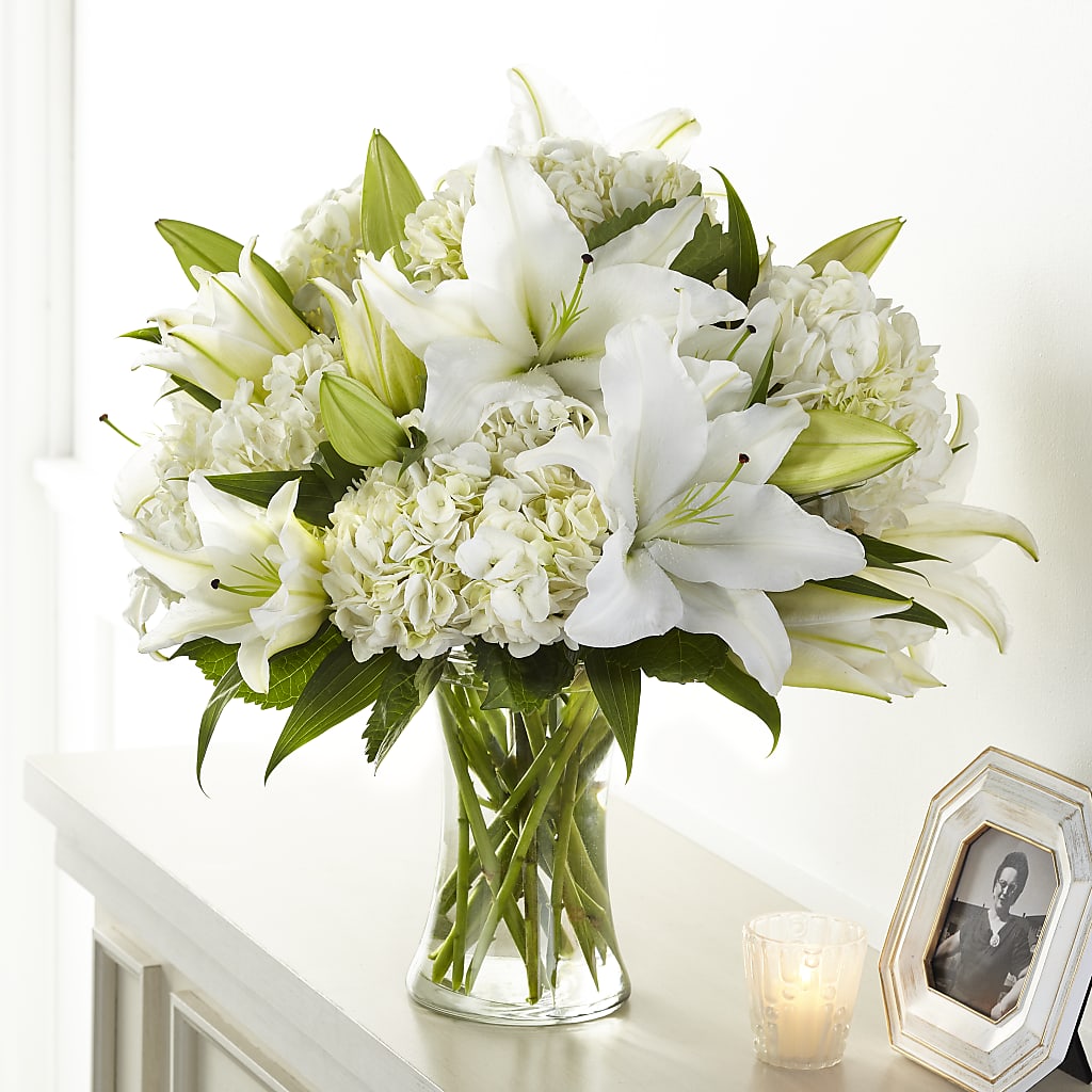 Compassionate Lily Bouquet – EUGENE'S FLOWER HOME, Springfield OR