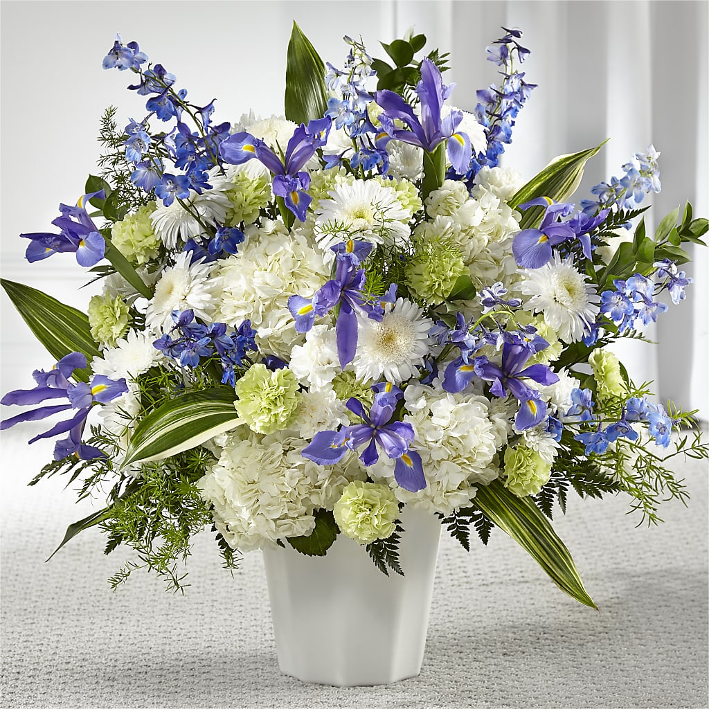 Soft Serenity Floor Basket – EUGENE'S FLOWER HOME, Springfield OR
