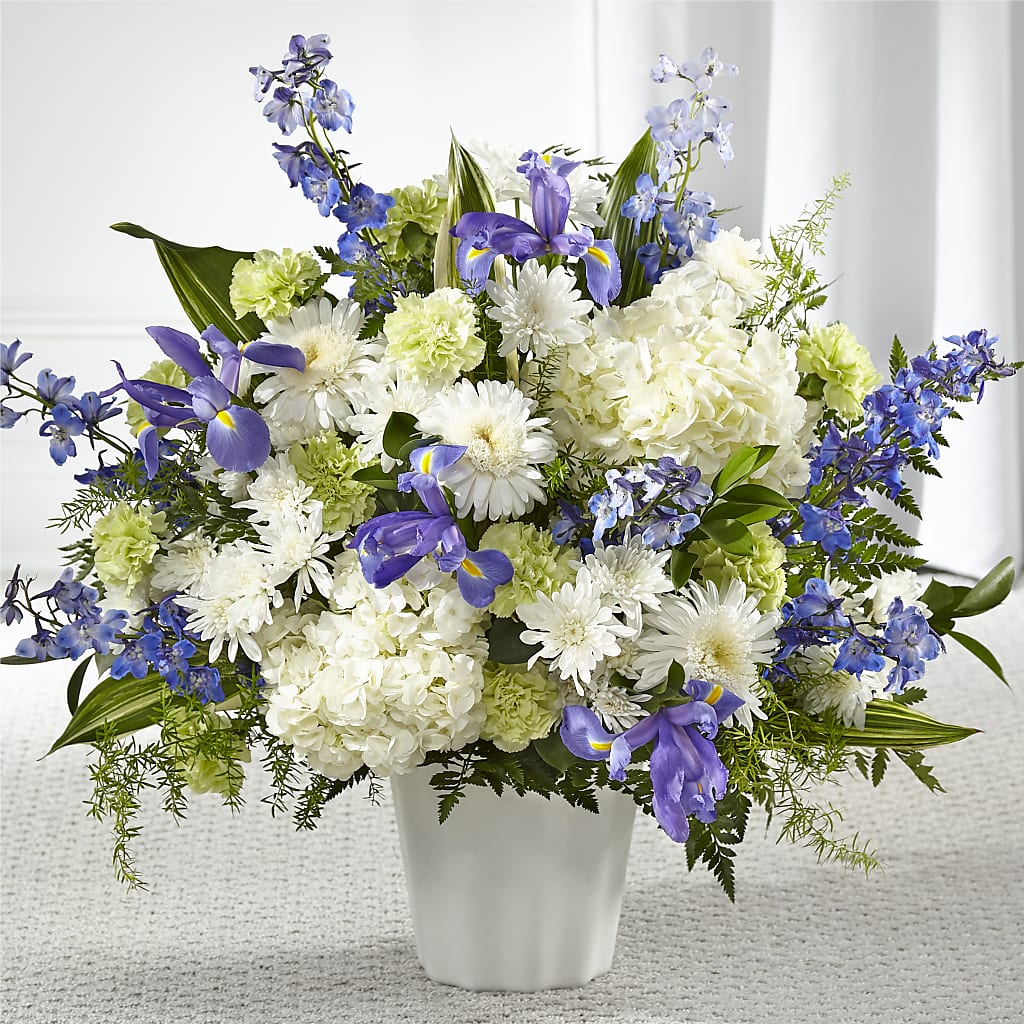Soft Serenity Floor Basket – EUGENE'S FLOWER HOME, Springfield OR