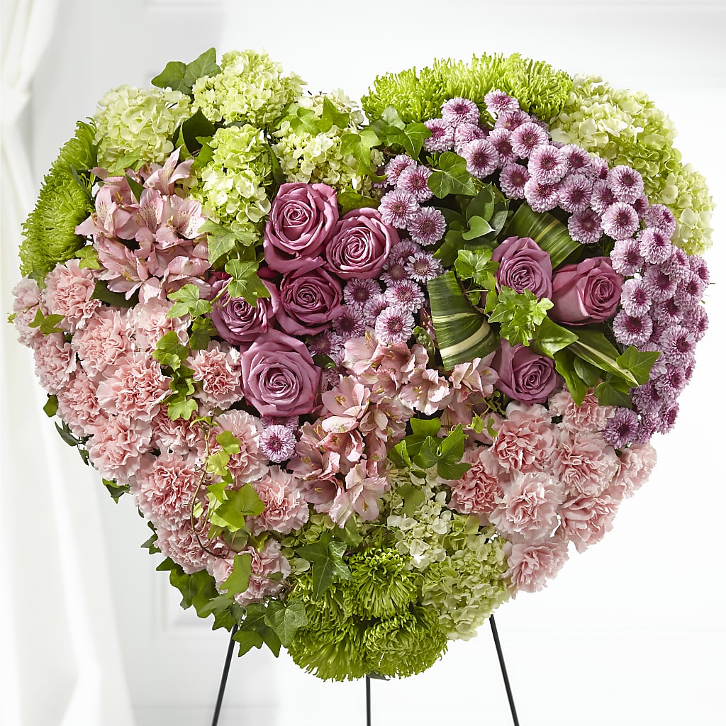 Heartwarming Standing Heart – EUGENE'S FLOWER HOME, Springfield OR