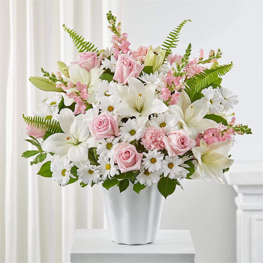 Soft Touch Tabletop Basket – EUGENE'S FLOWER HOME, Springfield OR