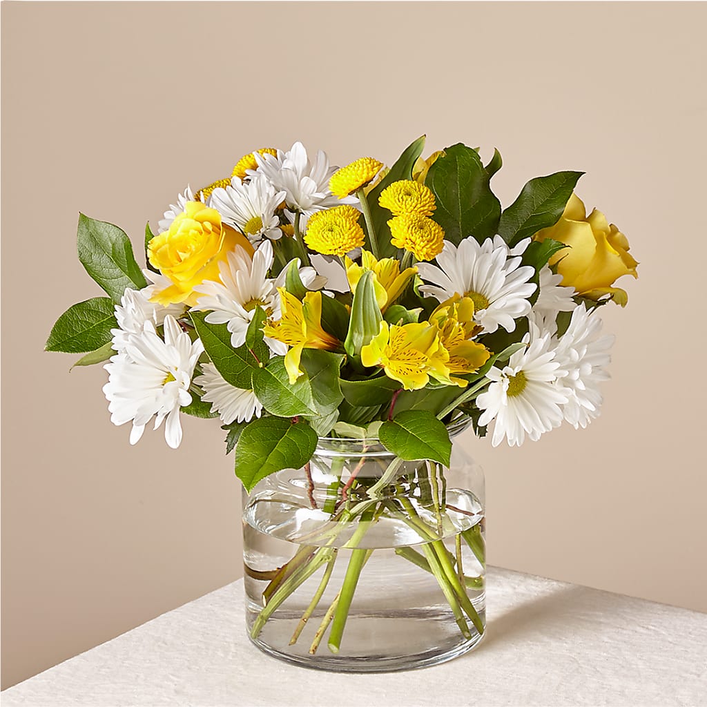 Sunny Sentiments Bouquet – EUGENE'S FLOWER HOME, Springfield OR