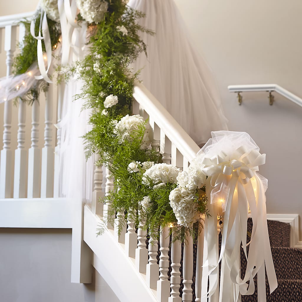 Champagne Dreams Garland – EUGENE'S FLOWER HOME, Springfield OR