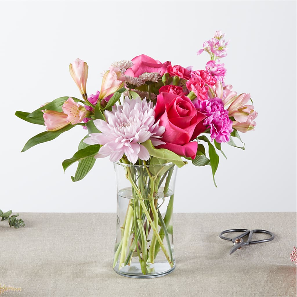 Pink Ribbon - A Florist Original – EUGENE'S FLOWER HOME, Springfield OR