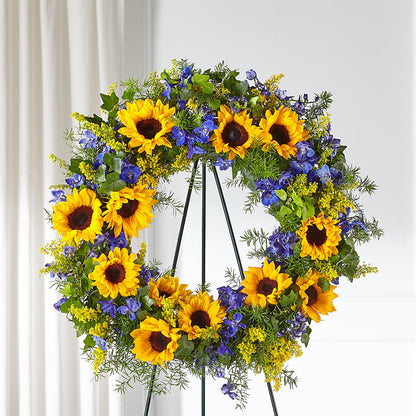 Bright Rays Wreath – EUGENE'S FLOWER HOME, Springfield OR