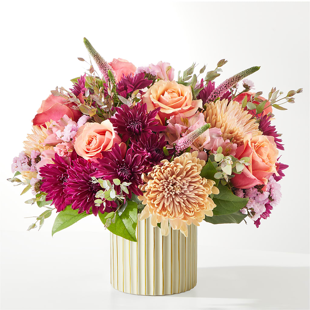 Berry Cobbler Bouquet with Ivory Vase – EUGENE'S FLOWER HOME, Springfield OR