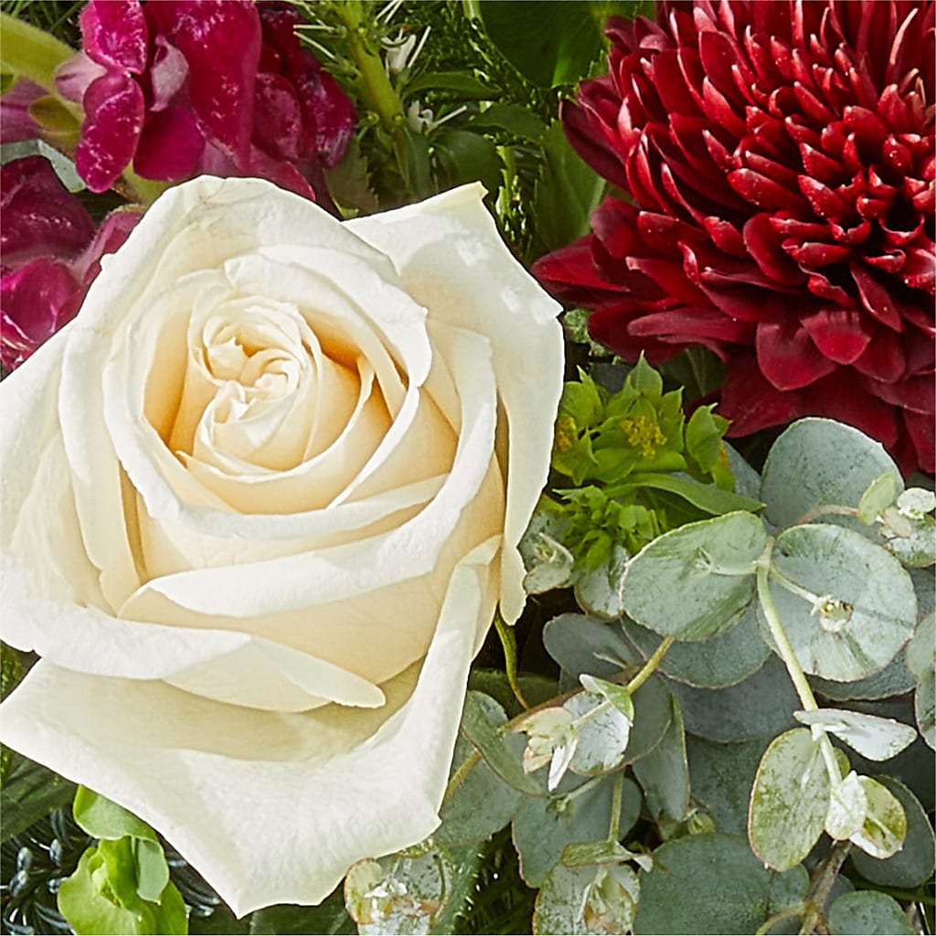 Cranberry Fizz Bouquet – EUGENE'S FLOWER HOME, Springfield OR