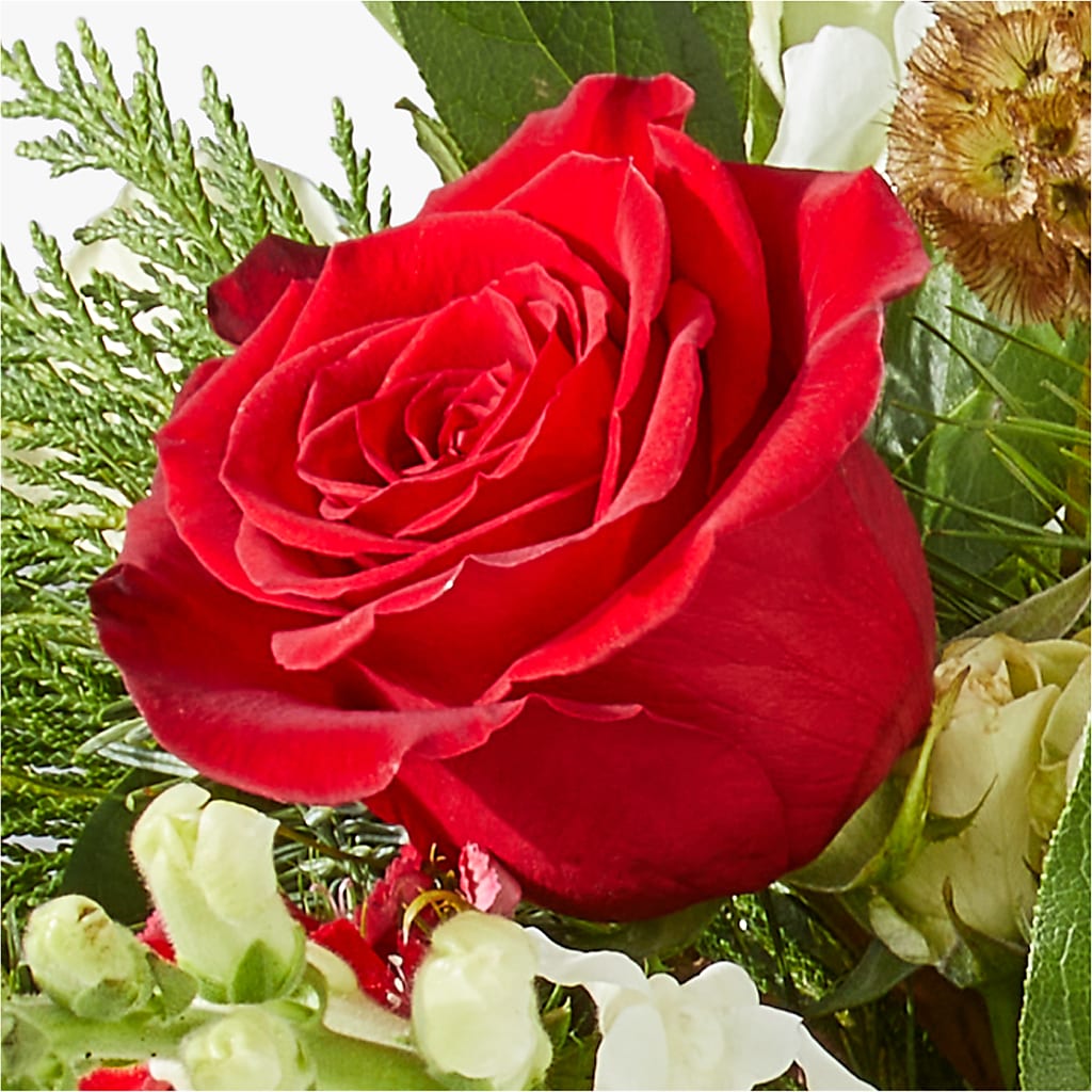 Deck the Halls Bouquet – EUGENE'S FLOWER HOME, Springfield OR