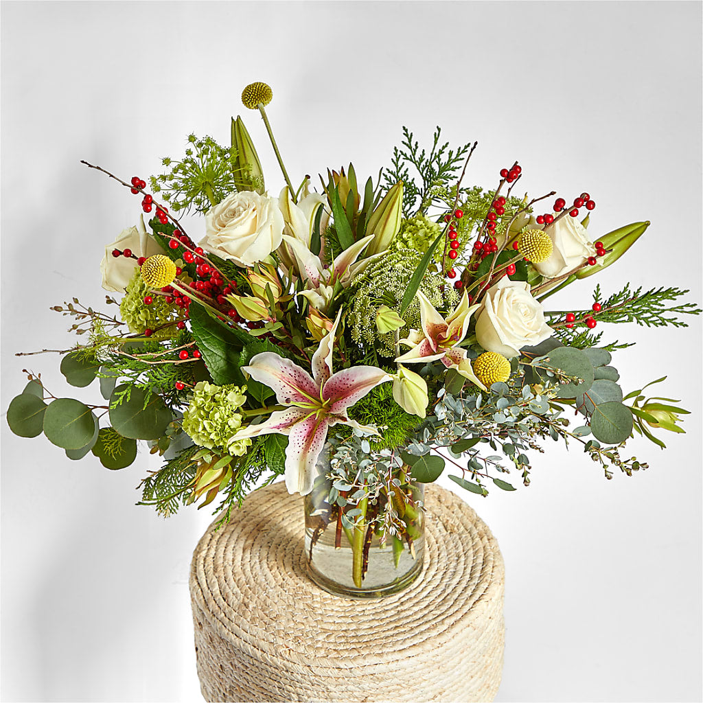 Berry & Bright Bouquet – EUGENE'S FLOWER HOME, Springfield OR