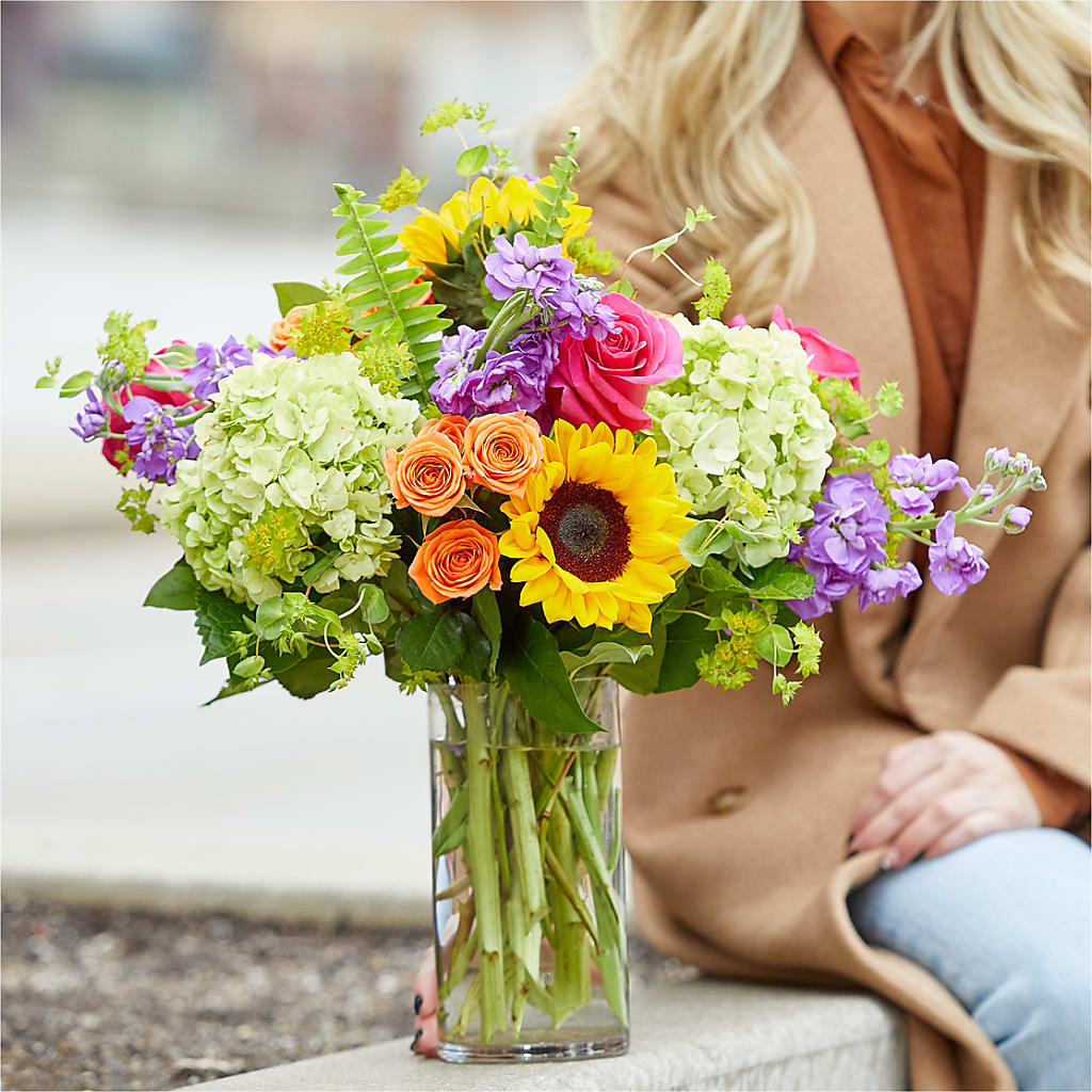 Vibrant Greetings Bouquet – EUGENE'S FLOWER HOME, Springfield OR