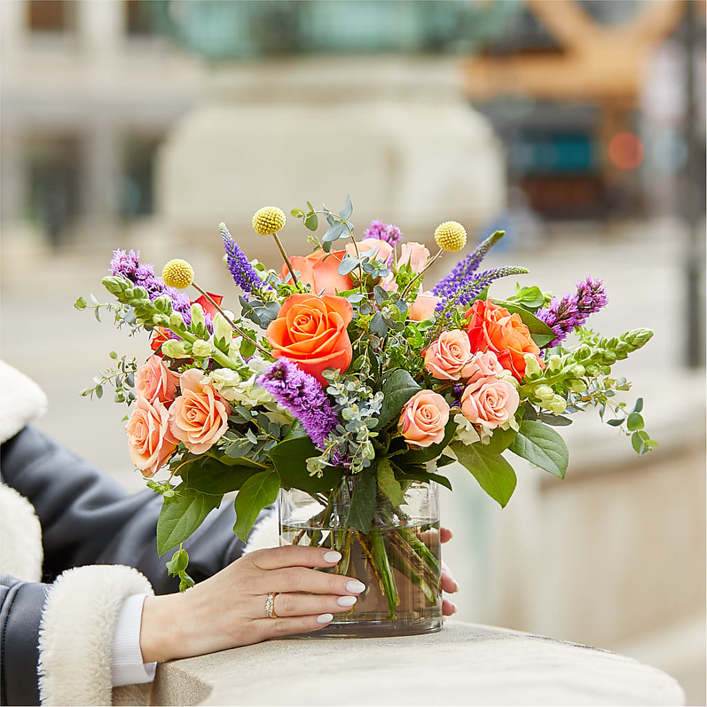 The Standout Bouquet – EUGENE'S FLOWER HOME, Springfield OR