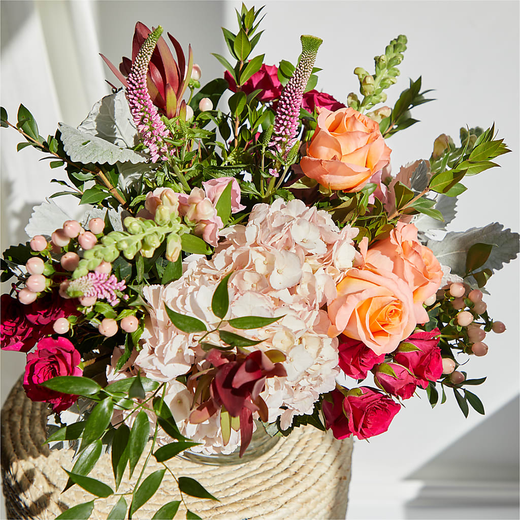 Glitz & Glam Bouquet – EUGENE'S FLOWER HOME, Springfield OR