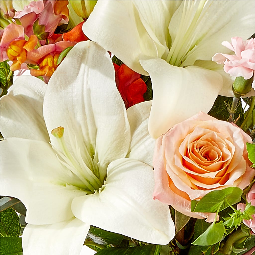 Grapefruit Splash Bouquet – EUGENE'S FLOWER HOME, Springfield OR